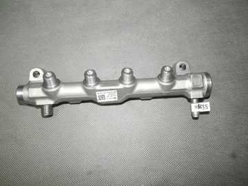 Vw passat b8 2.0 tdi планка впрыскивающий 04l089g фото №1