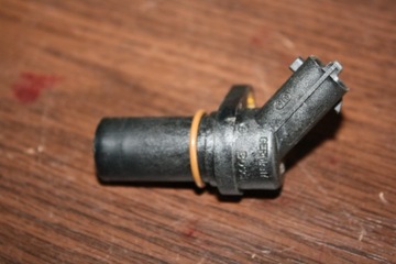 Датчик положение вала opel bosch 0281002662 фото №1