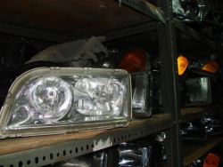 фара volvo S40 V40