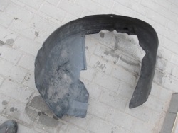 Audi A4 B6 подкрылки передний левый 8E0821171