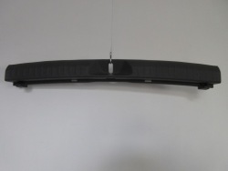 PRIUS PLUS защита ремня заднего