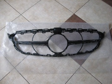 решетка радиатора - MERCEDES C класс W205 - AMG - Diamond