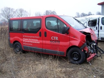 Trafic vivaro 2 door map of the right 2010 2011 2012, фото