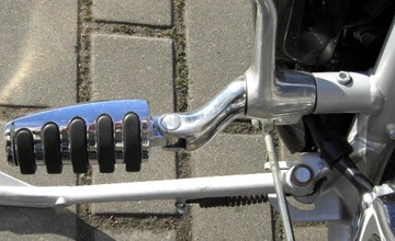 Harley v-rod relokacja widths footrests 100% hd, фото