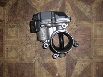 Vw 2. 0tdi cag дроссельная крышка 03l128063d, фото