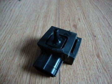Suzuki gsr 600 cards sensor vacuum, фото