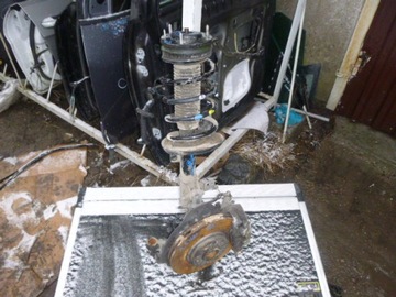 Peugeot 508 1.6 hdi shock absorber trunnion right, фото