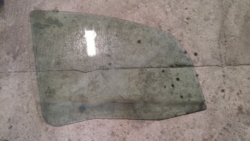 Mitsubishi colt 09 - 12 5 doors front right window 2010, фото