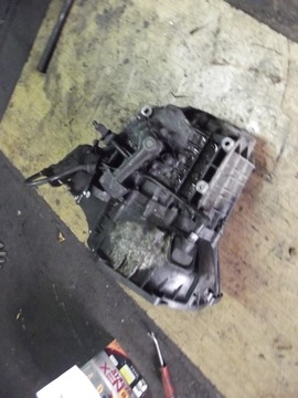 Ford focus mk2 gearbox 4m5r7f096-ya 1.8, фото