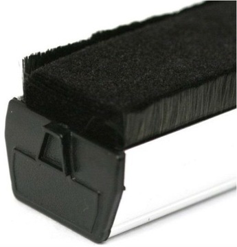 Щетка для виниловых пластинок Tonar Dust Jockey