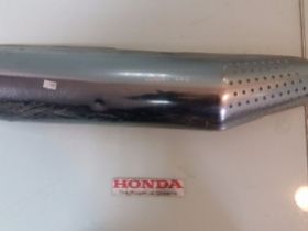 HONDA HORNET 600 КРЫШКА ГЛУШИТЕЛЯ 98-02