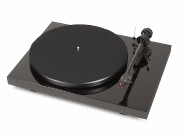 Pro-ject Debut Carbon 2M-RED Черный + кисточки