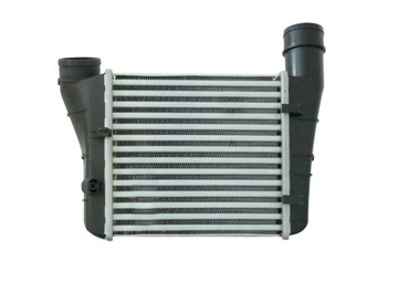 CHLADIČ INTERCOOLER SEAT EXEO 2,0 TDI TFSI 08 09 LEVÝ 8E0145805T