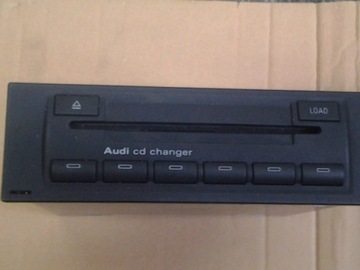 ZMIENIARKA CD CZYTNIK CHANGER AUDI 8E0035111D
