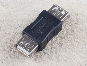 GNIAZDO A - USB GNIAZDO A ADAPTER ŁĄCZNIK USB