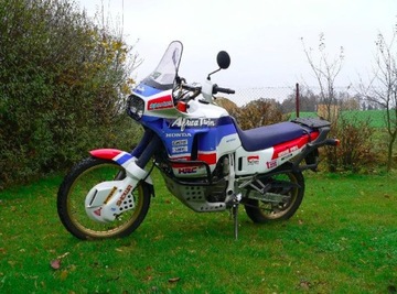 GMOLE Honda XRV 650 Africa Twin | КРЫШКИ ДВИГАТЕЛЯ