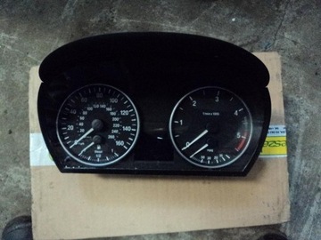 BMW E90 2.0D 320D 163KM PŘÍSTROJOVÁ DESKA BUDÍKY
