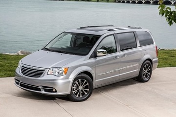 PODBĚH LEVÉ NOVÉ DODGE GRAND CARAVAN 2008-