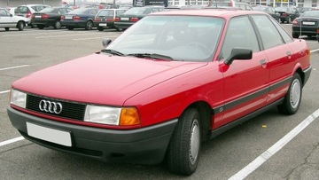 СИГНАЛ ПОВОРОТА ПЕРЕДНИЙ ЛЕВ AUDI 80 B3 86-91