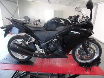 HONDA CBR 250 11-14r plastik wypełnienie owiewka 6