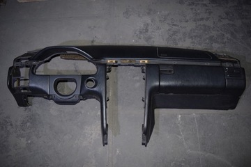MERCEDES W210 KONSOLA DESKA ROZDZIELCZA CZARNA !!
