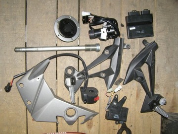Kawasaki Z750 2010r części