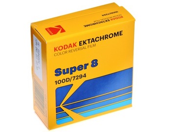 Цветная пленка Kodak Ektachrome 100D для фотоаппарата Super 8.