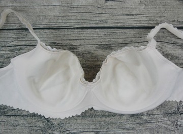 БЕСШОВНЫЙ Бюстгальтер PLAYTEX НОВИНКА UK 32 C EUR 70 C