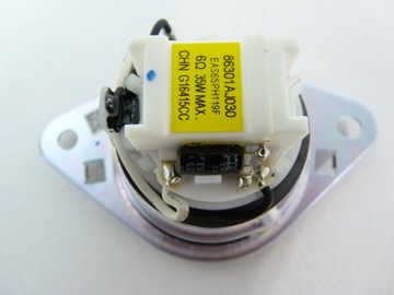 SUBARU LEVORG GŁOŚNICZEK KONSOLI 863301AJ030