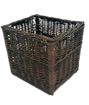 Красивый плетеный шкаф. Плетеная полка. Производитель