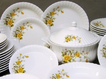 970 IWONA KUBEK 300 CHODZIEŻ MALCER PORCELANA