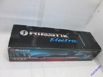 RAZOR RIPSTIK ELEKTRYCZNA DESKOROLKA+PILOT-6640