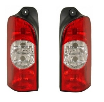 LAMPA TYŁ TYLNA RENAULT MASTER 2003- KOMPLET L+P