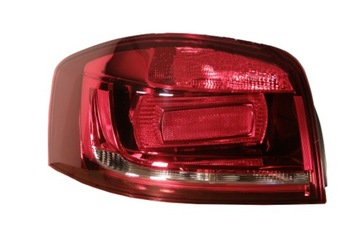 LAMPA TYŁ TYLNA AUDI A3 08- PRAWA