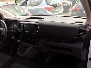 TOYOTA PROACE DESKA KONZOLA JEHLA