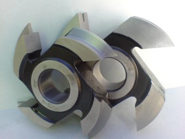 KOMPLET FREZÓW DO DESKI PODŁOGOWEJ