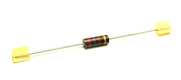 270R 1/2W KAMAYA Rezystor węglowy objetościowy