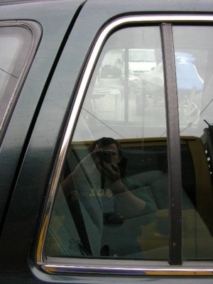 Kia sportage скло права задня трикутне фото №1