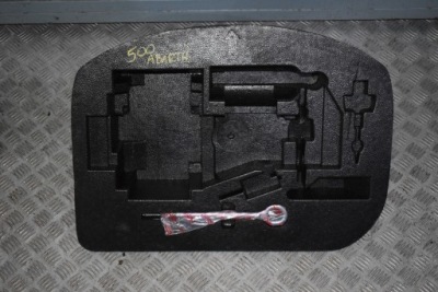 Пенополистирол багажника fiat 500 abarth lift фото №1