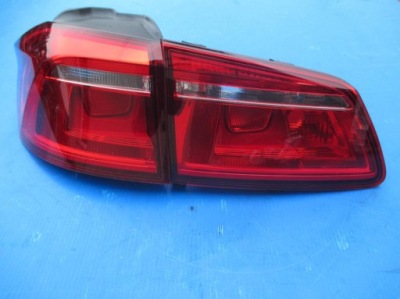 Лампа задняя левая vw golf sportsvan 14- крышка багажника фото №1