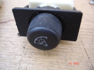 TOYOTA LAND CRUISER 80 92R SWITCH BUTTON - milautoparts-fr.ukrlive.com