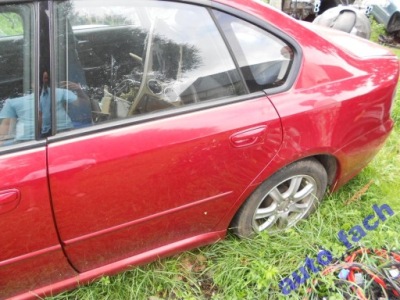 Subaru legacy sedan 03-08 двері лівий задня фото №1