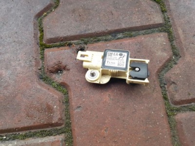 Датчик подушки безопасности opel astra iii zafira ii 13251078 фото №1