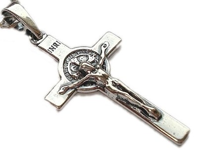 Krzyżyk krzyż 4,3 cm św. Benedykta 3 g SREBRO 925