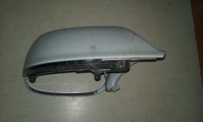 Корпус дзеркало правого audi q5 8r0857528 з світлодіод фото №1