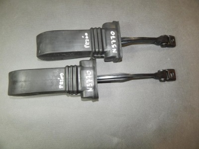 Audi a7 4g ограничитель дверь перед 4g8837249a фото №1