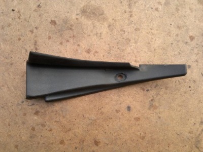 Молдинг защита na крыло перед левая mazda 6 gh 08- фото №1