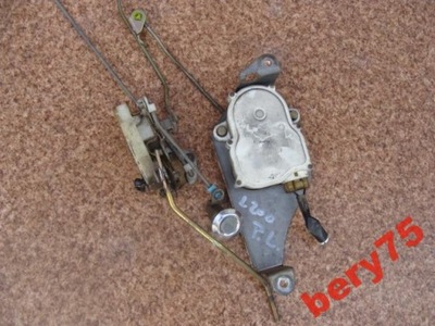 Mitsubishi l200 95r замок двері перед лівий фото №1