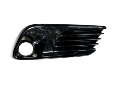 Auris ii 15-18 решітка радіатора накладка протитуманна фара бампер p фото №1