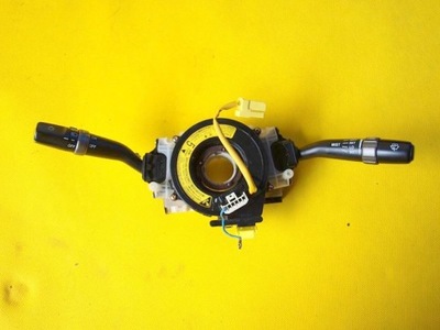 Lexus is is200 переключатель рычаг света фото №1